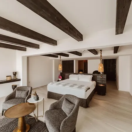 Kaliva - Adults Only 5*
