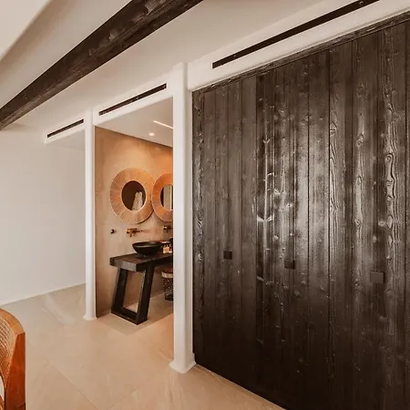 Kaliva - Adults Only 5*